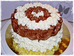 3 idee con la panna ☆ siete stufi della solita decorazione con la panna. Torta Di Compleanno Panna E Cioccolato Per Mio Suocero