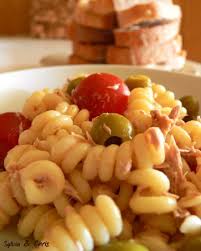 Salade De Pates Froide Thon Mayonnaise Salade De Pates Froide Salade De Pates Recettes De Cuisine