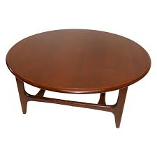 Andre bus for lane perception mid century walnut switchblade coffee table table measures: Midcentury Walnut Round Coffee Or Cocktail Table By Lane Altavista In 2021 Coffee Table Lane Furniture Round Cocktail Tables