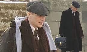 So let's dive in to know the release date, cast. Cillian Murphy Continues Shooting New Scenes For Peaky Blinders Season 6 In Snowy Scotland Daily Mail Online