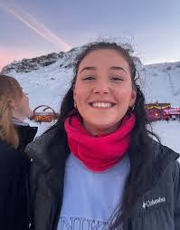 Eleanor Foy's Instagram, Twitter & Facebook