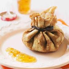 Recette Aumoniere Aux Pommes Chocolat Et Marmelade D Oranges Ameres Recette Dessert Facile Dessert Facile A Faire Delicieux Desserts