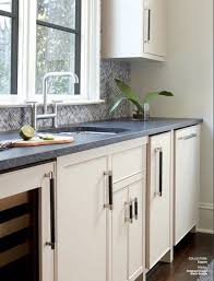 The Right Length Cabinet Pulls For Doors And Drawers Kitchen Cabinet Trends Kitchen Inspirations Cabinet Hardware
