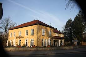 Geben sie jetzt ihre bewertung für haus & grund dinslaken gmbh in dinslaken ab. Super Essen Haus Hiesfeld Dinslaken Reisebewertungen Tripadvisor