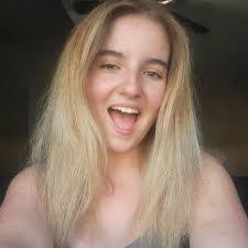 Kendra Baca's Instagram, Twitter & Facebook