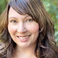 Deborah Stonehouse's Instagram, Twitter & Facebook