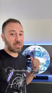 Un'immagine che fa riflettere Ecco circa il 3 percento delle galassie  mappate da BOSS (Baryon Oscillation Spectroscopic Survey). Credit: Daniel  Eisenstein e SDSS-III #PassioneAstronomia