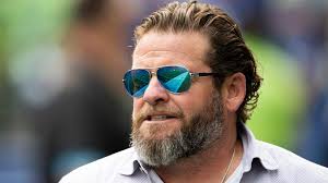 Seahawks training camp: Mike Macdonald, Geno Smith competing