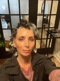 Combating gray hair with makeup and jewelry