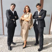 A informação sobre o ranking que ocupa a empresa endemol portugal, unipessoal, lda tem origem na em baixo, disponibilizamos a seguinte informação da empresa endemol portugal. Saiba O Motivo Pelo Qual Cristina Ferreira So Confia Neste Trio Holofote