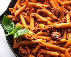 Image of creamy tomato and pork penne