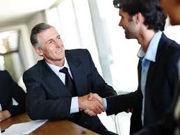 When you enter the retail area of a commercial bank, you might see tellers behind counters on one side and other employees at desks nearby. About Us Regions Bank Regions