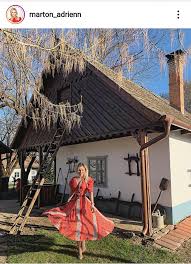 Mivel a pár akkor szűk körben ünnepelt, a fiatal feleségben maradt egy kis hiányérzet a nagy nappal kapcsolatban. Tuba Tanya Nezzetek Ma Kik Jartak Nalunk Edvin Marton Facebook