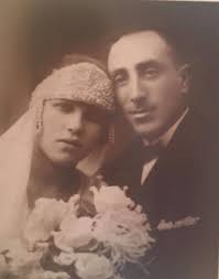 My beautiful grandparents, Solomon and Feiga Rosenpik. They lived in Rue de  Jardin St. Paul, Paris. We don't have a lot of information. After they  died, my mom and her 3 sisters