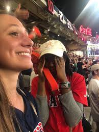 Eboni Brown (@EbsBrown)