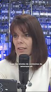 Así pasó @elio.delgado.22 ex guitarrista de Callejeros por el #stream de  Floyd Tv junto a los chicos de @che.quesperas . Con la ovación de todo el  estudio y agradecidos por su paso