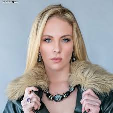 Stream Mojo Le Fay (Official) music