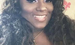 Traci Moser's Instagram, Twitter & Facebook