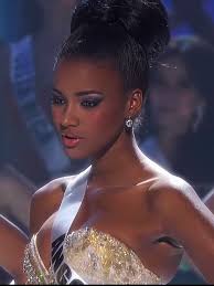 Miss Universe Leila Lopes: Sắc đẹp huyền thoại