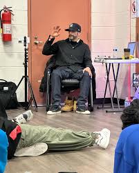 ALWAYS A STUDENT•• This past weekend's hip-hop camp with Mr. Wiggles was  surreal to me. A true life changing experience to able to train with a true  OG and living legend.. my