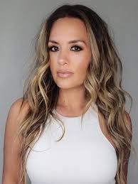 Shanghainese Speaking Real Estate Brokers in Washington