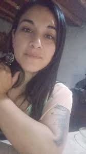 Duerman con sus hijos, abrácense mientras puedes bajo las mantas, no tengan  miedo a esa adicción. Los hijos son pequeños sólo una vez, luego cuando  sean grandes buscarán su camino y sus