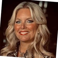 Delilah Pope's Instagram, Twitter & Facebook