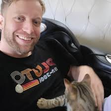 Hund Construction Inc. isn't holding back