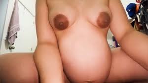 حويت مراتي أو هي حاملة أو صراحة عمري شفتها شاداها زملة هاكا