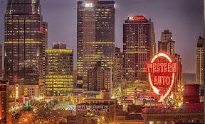 Downtown Kansas City Mo Kansas City Skyline Kansas City Plaza Kansas City Missouri