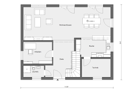 Check out these small house pictures and plans that maximize both function and style! Klassisches Satteldach Haus Schworerhaus