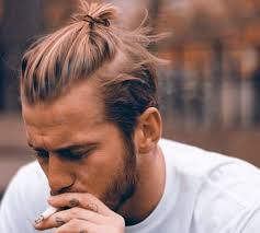 Wir zusammenschließen dieses beste zeichnung aus dem world wide web und wählen sie dies beste zu händen sie. Frisurmode Com Long Hair Styles Men Long Hair Styles Man Bun Hairstyles