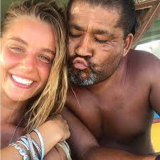 Kelly bailey is a composer, musician, programmer and sound designer. Kelly Bailey Photos Facebook