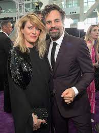 Mark ruffalo is a 53 year old american actor. Avengers Endgame Star Mark Ruffalo Is Husband Goals In His Romantic Post For Wife Sunrise Coigney S Birthday Pinkvilla