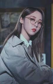 Moonbyul has also showcased her songwriting skills with mamamoo's appearances on immortal songs 2 (she wrote her own rap verses since there weren't any), the first ones being from january. Moonbyul Mamamoo Posts Facebook