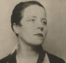 Dovremmo leggere tutti Djuna Barnes: 'Non sono lesbica, ho solo amato una  donna'