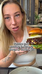 ✅Randomly stops somewhere for dinner that’s dog friendly , ✅Gets some of  the best wings and burgers ever , Save this the next time you roadtrip  between Austin and Dallas!!! , 📍 @birdcreekbrewing