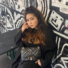 Melissa Iype-John Helliwell (@meliypejohnhelliwell) • Threads, Say more