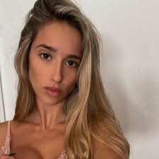 3d Crystal Images Of Picture Crystal Picture 1,035,300+ Crystal Stock  Photos, Pictures & Royalty-Free Amazon 3D