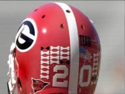 We create and talk about football helmets, facemasks, visors, chinstraps, and all the little things that make each players football helmet unique. Why Are There Stickers On Helmets Of Football Players In College Football Sports Stack Exchange