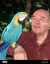 Desmond morris immagini e fotografie stock ad alta risoluzione