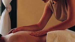 Offre incontri sessuali a pagamento sponsorizzati su internet, chiuso un  centro massaggi a Seregno