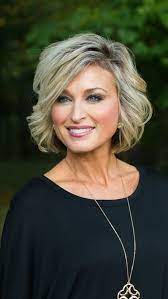 46 Top Hairstyles For Women Over 50 Hairstyles For Women Over 50 Hairstyles Hair Like Celebrity Short Hair Wavy Hairstyles Medium Short Hair Styles Easy