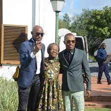 That father is none other than media personality somizi. Somizi Pays Tribute To Mom Mary Twala