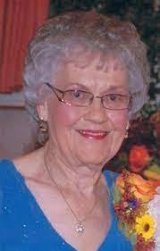 Evelyn Hinkle's Instagram, Twitter & Facebook