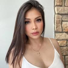 Unpopular opinion: I'm not a fan of the new IG layout cause wtf is that