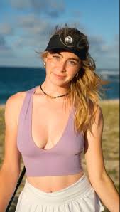 Grace Charis Suffers Wardrobe Malfunction On Course While Braless As Fans  Tell Golf Influencersexiezpix Web Porn