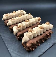 Le Noisette De Cyril Lignac Dessert Gastronomique Gateaux Et Desserts Recette Cyril Lignac