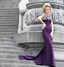 Kıyafetin yüzüne daha yakın olan üst kısmını seçmek daha zorsa, alt kısmı daha kolaydır. ÙØ¨Ø§ÙØªØ§ÙÙ ÙØ±ÙØ© Ø§ÙØ´Ø¬Ø± Ø®Ø±ÙØ¬ Mor Elbisenin Altina Hangi Renk Ayakkabi Giyilir Findlocal Drivewayrepair Com