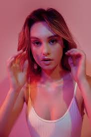 Anna Chadwick's Instagram, Twitter & Facebook